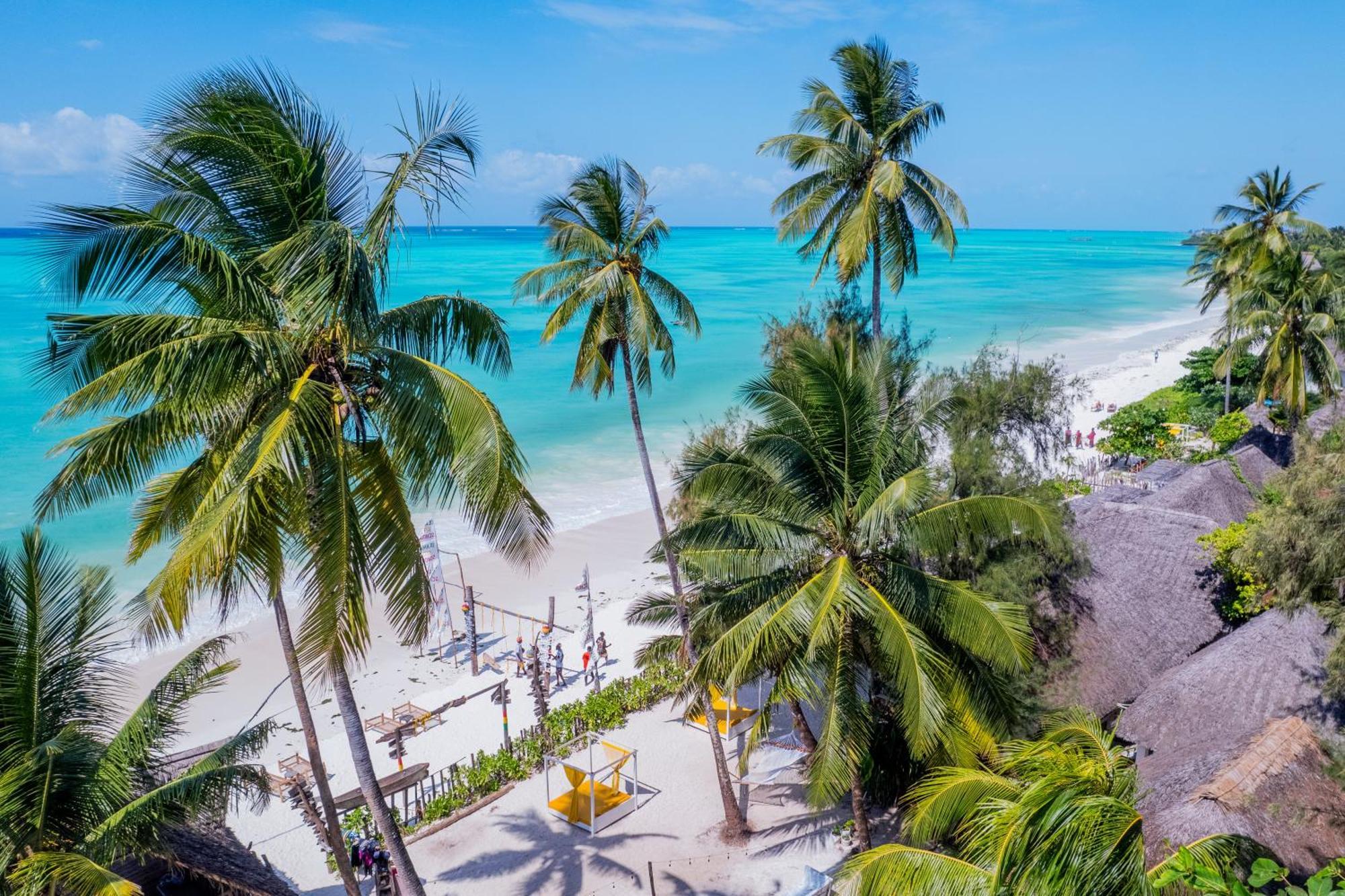 Pili Pili Beach Bungalows Джамбиани Екстериор снимка
